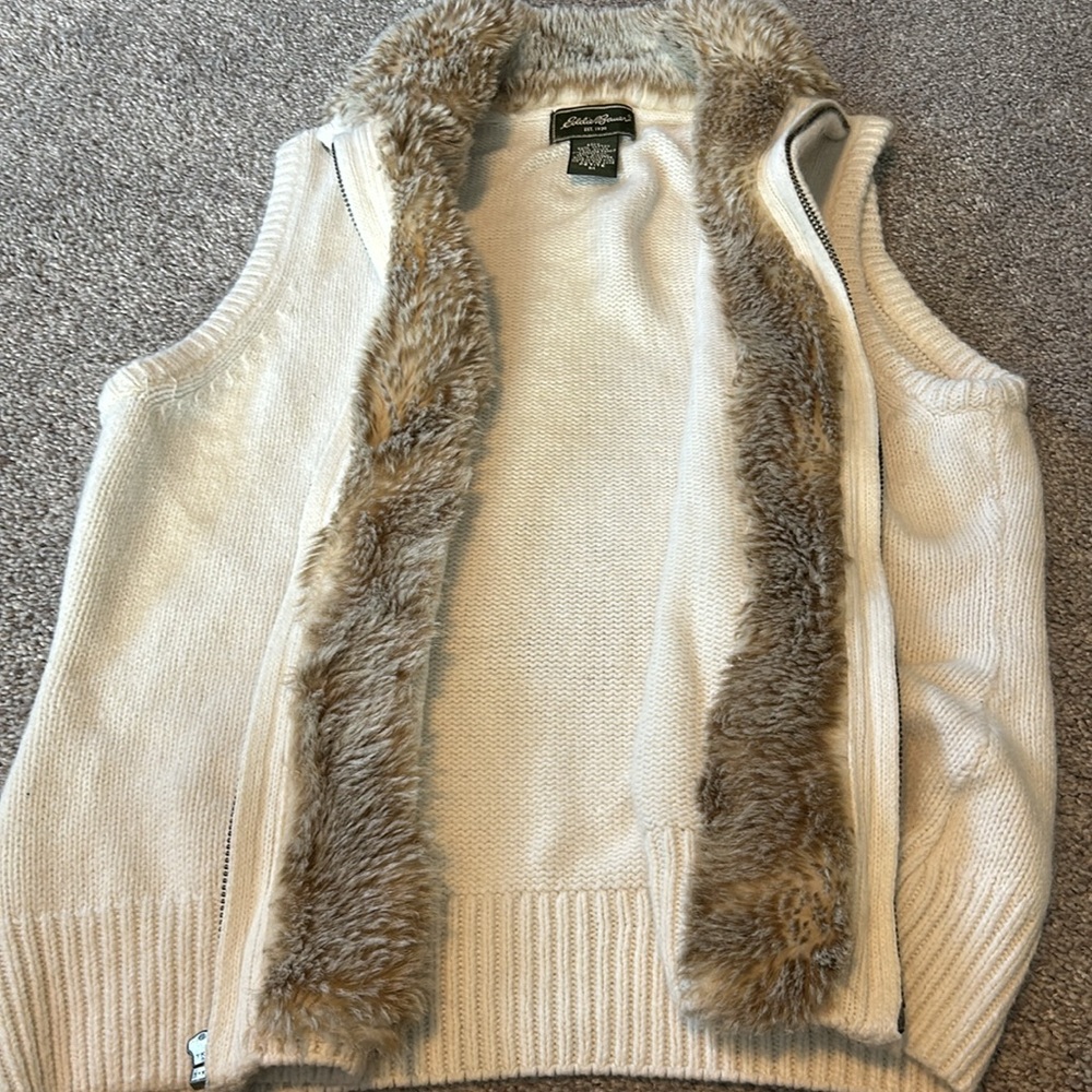 Eddie Bauer Vest - Picture 5 of 6